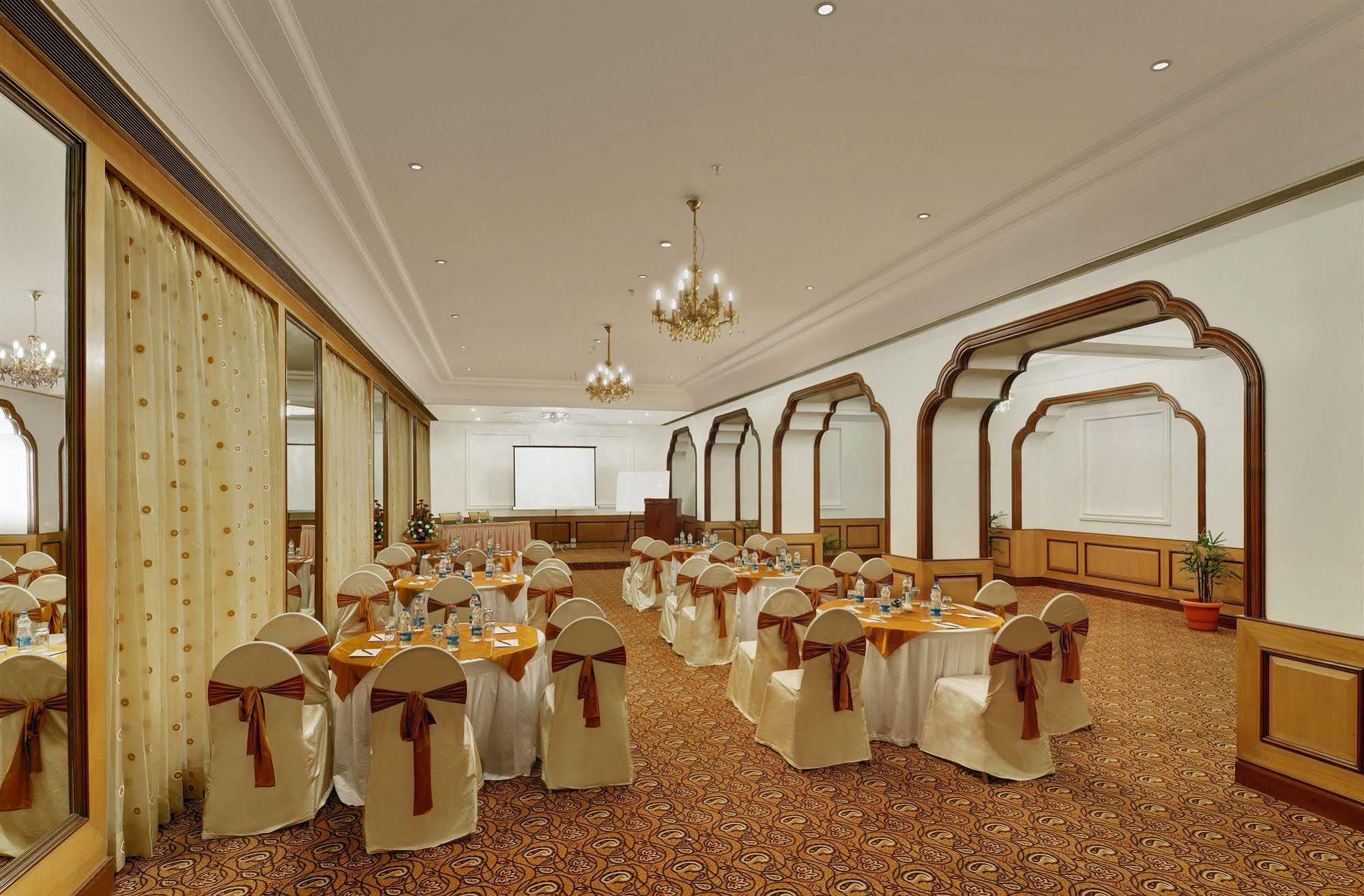 Hotel India Awadh Lucknow Exterior photo