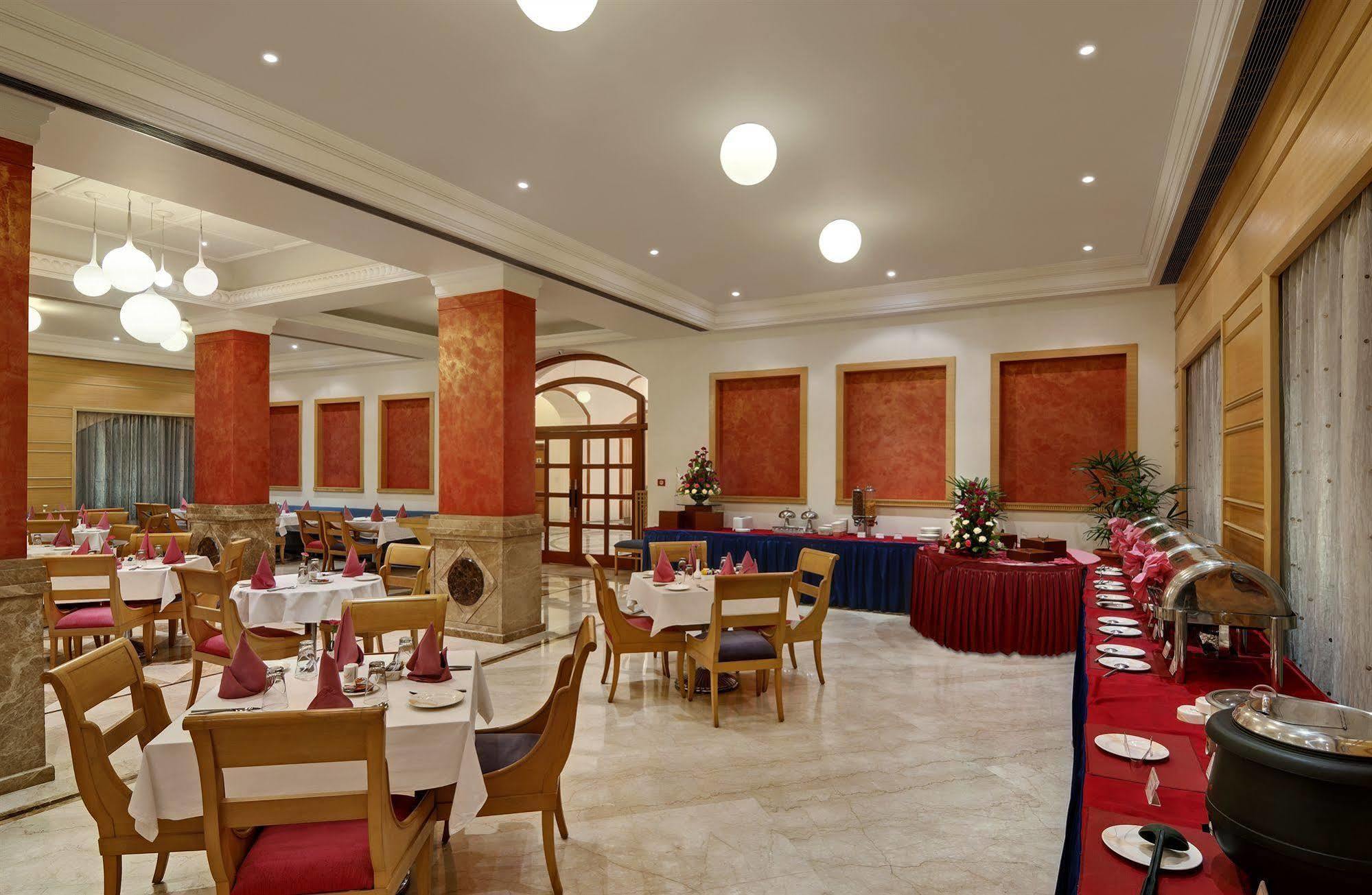 Hotel India Awadh Lucknow Exterior photo